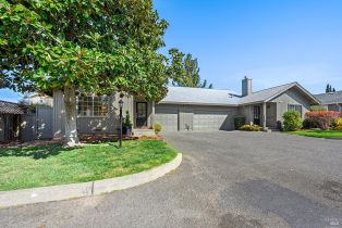 Residential Income, 435-437 University St, Healdsburg, CA  Healdsburg, CA 95448