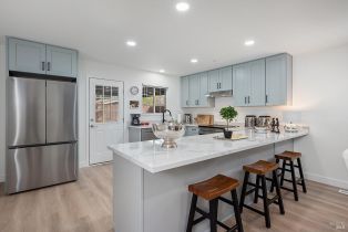 Residential Income, 437 University street, Healdsburg, CA 95448 - 8