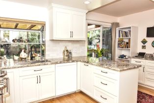 Single Family Residence,  Paula lane, Petaluma, CA 94952 - 4