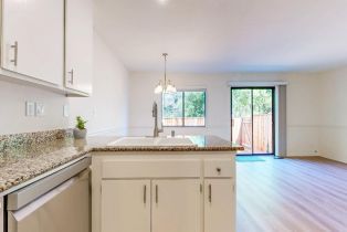 Condominium, Dutton avenue, Santa Rosa, CA 95401 - 16