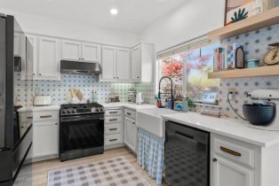 Single Family Residence,  Sheffield place, Petaluma, CA 94954 - 14