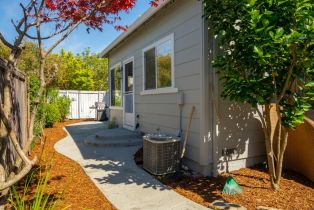 Single Family Residence,  Sheffield place, Petaluma, CA 94954 - 37