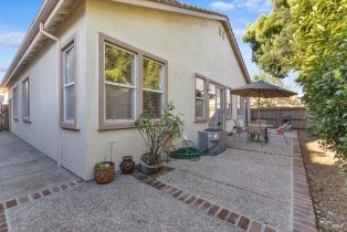 Single Family Residence,  Birdie drive, Windsor, CA 95492 - 32