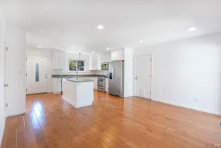 Single Family Residence,  Prentice drive, Healdsburg, CA 95448 - 6