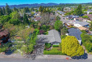 Single Family Residence,  Prentice drive, Healdsburg, CA 95448 - 39