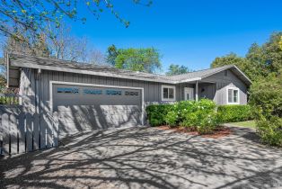 Single Family Residence,  Prentice drive, Healdsburg, CA 95448 - 2