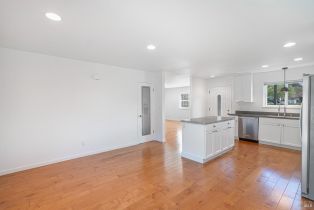 Single Family Residence,  Prentice drive, Healdsburg, CA 95448 - 8