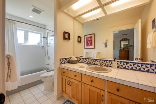 Single Family Residence,  Lawndale road, Kenwood, CA 95452 - 42