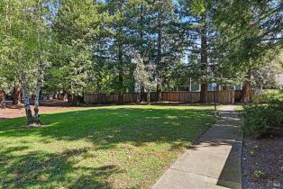 Townhouse,  Marylyn circle, Petaluma, CA 94954 - 26