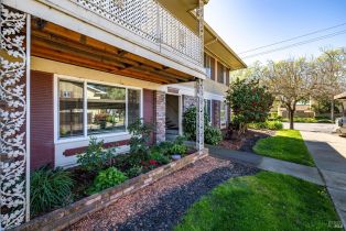 Condominium,  stony point road, Santa Rosa, CA 95401 - 4