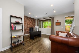 Townhouse,  Johnson street, Windsor, CA 95492 - 8