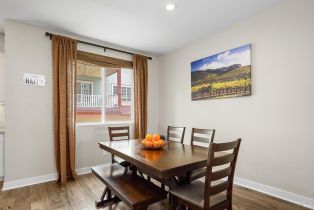 Townhouse,  Johnson street, Windsor, CA 95492 - 16