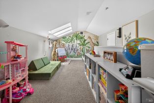 Single Family Residence,  Monte Verde drive, Santa Rosa, CA 95409 - 24