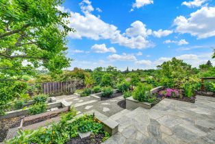 Single Family Residence,  Cardwell court, Napa, CA 94559 - 81