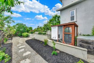 Single Family Residence,  Cardwell court, Napa, CA 94559 - 85