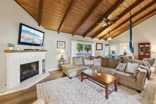 Townhouse,  Acorn circle, Petaluma, CA 94952 - 2