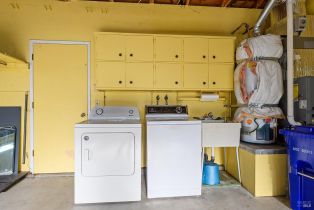 Single Family Residence,  Eileen drive, Sebastopol, CA 95472 - 25