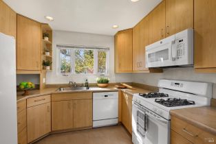 Single Family Residence,  Eileen drive, Sebastopol, CA 95472 - 12