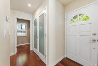 Condominium,  Village parkway, Napa, CA 94558 - 9