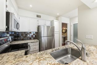 Condominium,  Village parkway, Napa, CA 94558 - 20