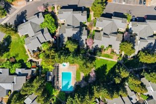 Condominium,  Village parkway, Napa, CA 94558 - 43