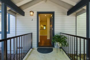 Condominium, 2 Village Pkwy, Napa, CA  Napa, CA 94558