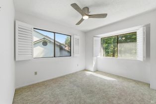 Condominium,  Village parkway, Napa, CA 94558 - 32