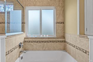 Single Family Residence, Swiss court, Napa, CA 94558 - 42