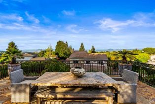 Single Family Residence, Swiss court, Napa, CA 94558 - 61