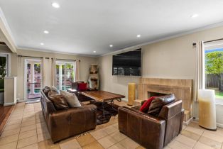 Single Family Residence, Swiss court, Napa, CA 94558 - 28