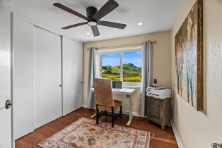 Single Family Residence, Swiss court, Napa, CA 94558 - 34