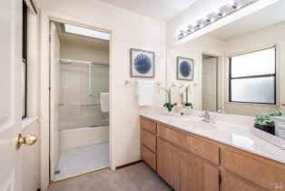 Condominium,  Fountain Grove circle, Napa, CA 94558 - 32