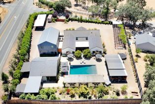 Single Family Residence,  Trinity road, Glen Ellen, CA 95442 - 4