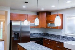 Single Family Residence,  Alden court, Windsor, CA 95492 - 2