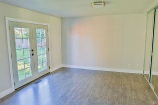 Single Family Residence,  Alden court, Windsor, CA 95492 - 5