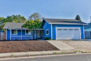 Single Family Residence, 365 Alden Ct, Windsor, CA  Windsor, CA 95492