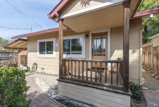Single Family Residence, 18090 Las Lomas Rd, Sonoma, CA  Sonoma, CA 95476
