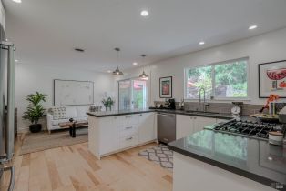 Single Family Residence,  Solano court, Sonoma, CA 95476 - 8