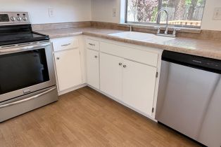 Single Family Residence,  Northstar drive, Petaluma, CA 94954 - 9