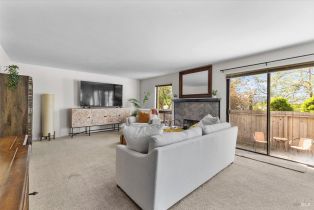 Single Family Residence,  Sylvan court, Healdsburg, CA 95448 - 11