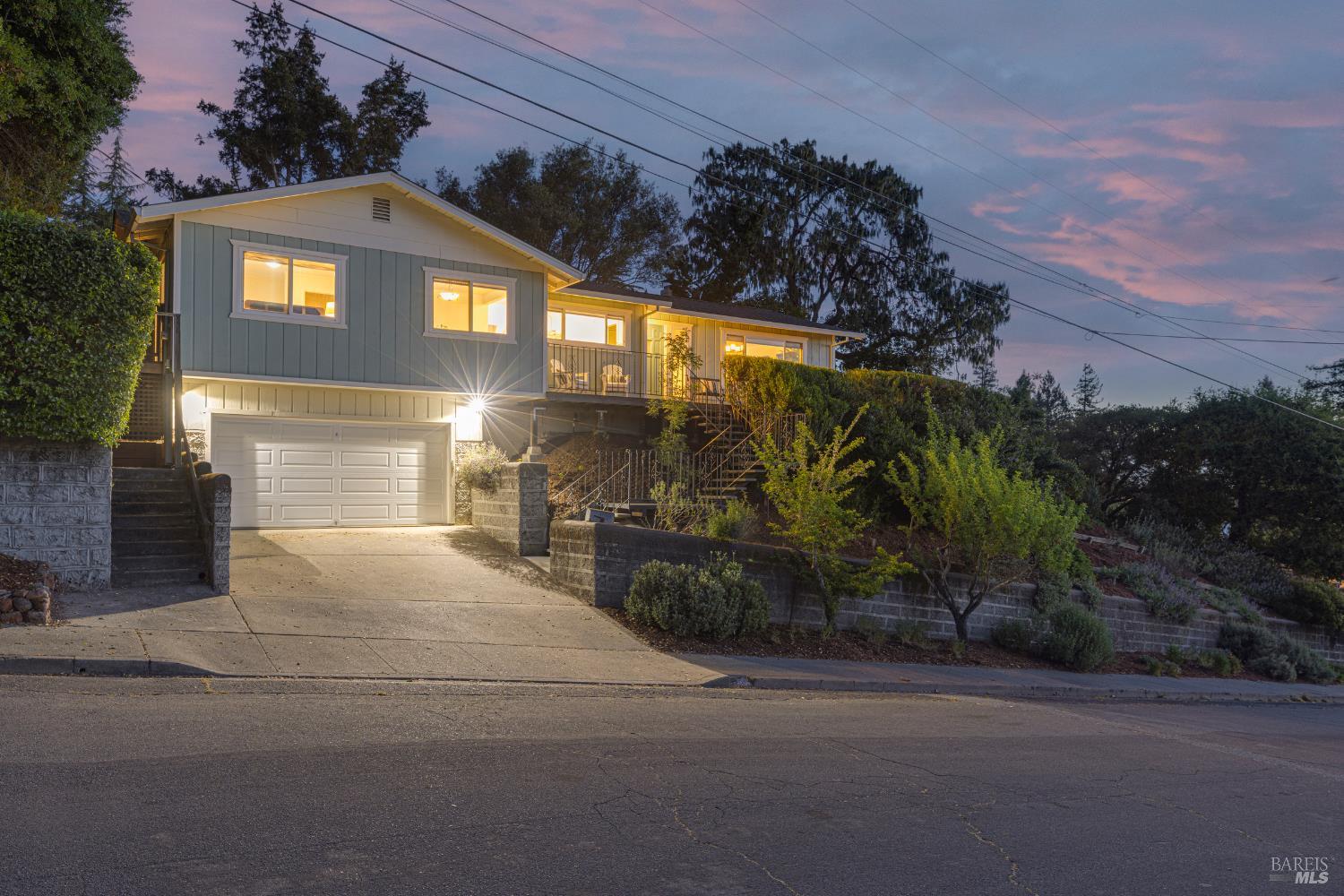 Single Family Residence, Kent street, Petaluma, CA 94952 - 1