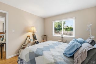 Single Family Residence,  Sierra avenue, Napa, CA 94558 - 12
