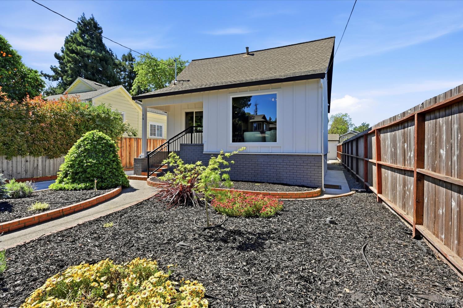 Single Family Residence, Ward street, Healdsburg, CA 95448 - 1