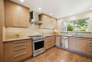 Single Family Residence,  Crofton court, Healdsburg, CA 95448 - 7