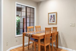 Single Family Residence, Davila court, Sonoma, CA 95476 - 10