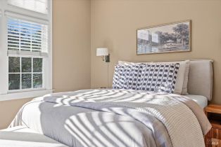 Single Family Residence,  Moonlight drive, Healdsburg, CA 95448 - 30