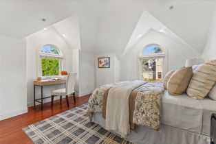Single Family Residence,  Moonlight drive, Healdsburg, CA 95448 - 38