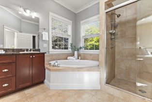 Single Family Residence,  Moonlight drive, Healdsburg, CA 95448 - 32