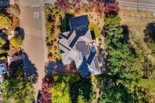 Single Family Residence,  Moonlight drive, Healdsburg, CA 95448 - 49
