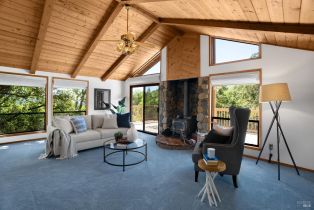 Single Family Residence, San Ramon way, Santa Rosa, CA 95409 - 4